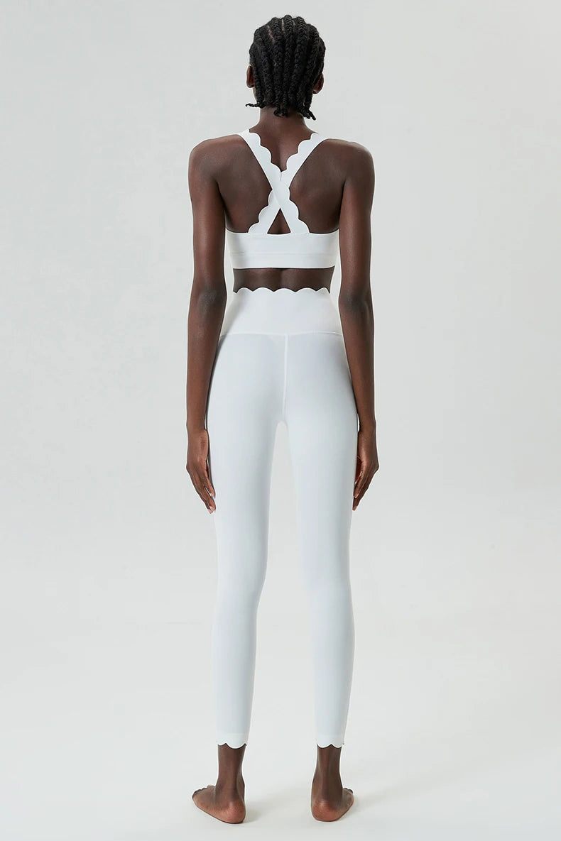 Ensemble de sport deux pièces pour femme, couleur unie, idéal pour le fitness et le yoga. 