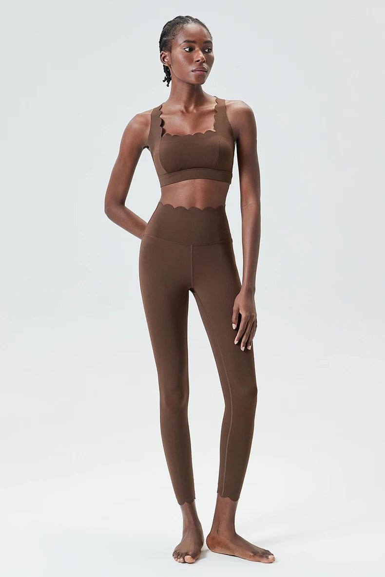 Ensemble de sport deux pièces pour femme, couleur unie, idéal pour le fitness et le yoga. 