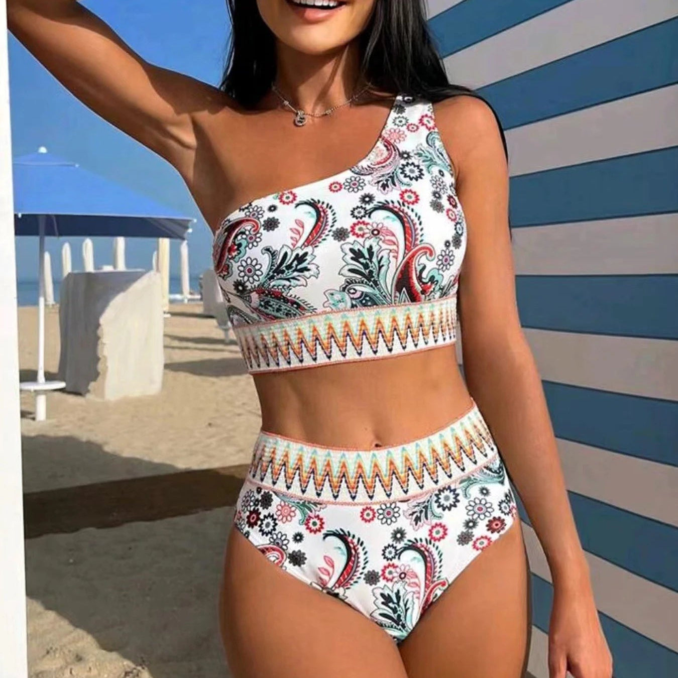 Vigoashely Single Shoulder Print Bikini Set