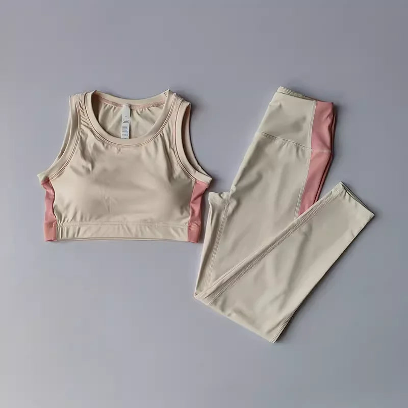 Women’s 2-Piece Workout Set