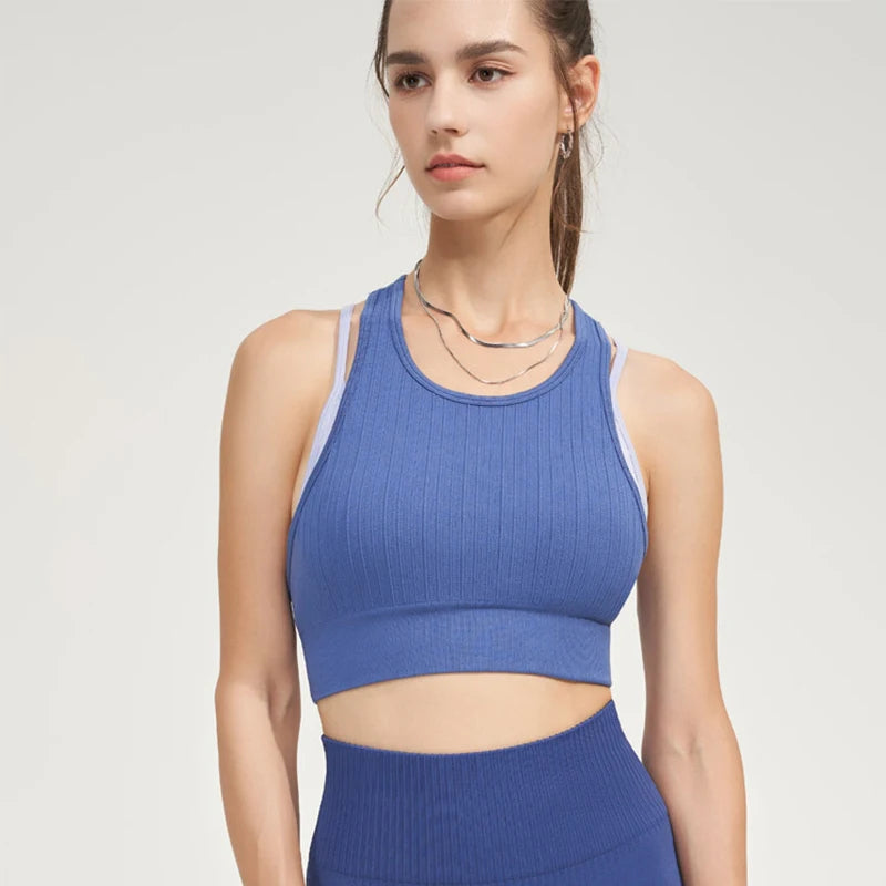Contrasting Seamless Fake Two-Piece Yoga Bra